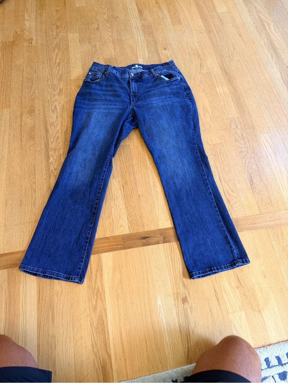 Ladies Size 32/14 "STS Blue" Women's Dark Blue Flare Jeans GUC